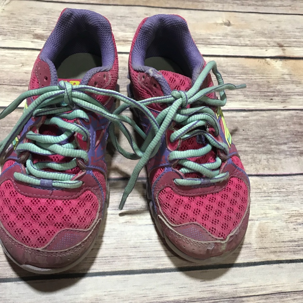 Girls’ New Balance Tennis Shoes Size 12